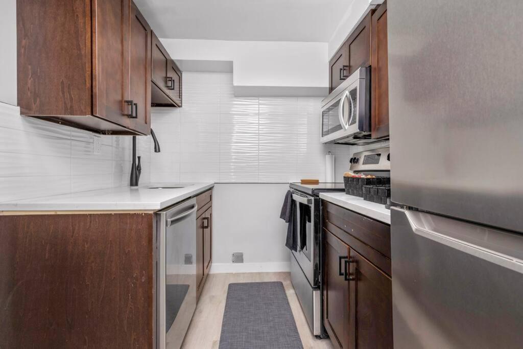 Centerstreet-Cozy 2Bedroomsuite YYC المظهر الخارجي الصورة
