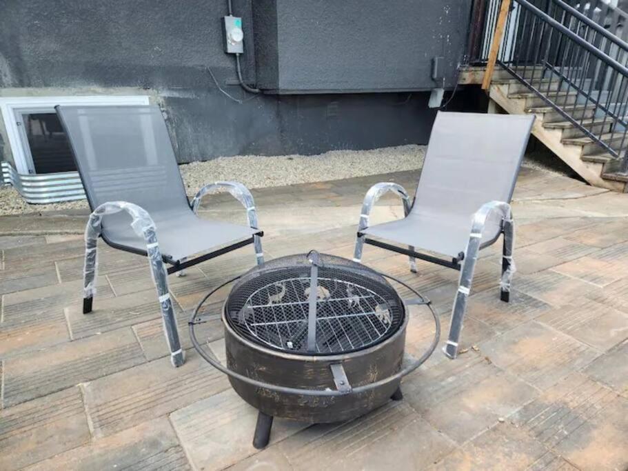 Centerstreet-Cozy 2Bedroomsuite YYC المظهر الخارجي الصورة