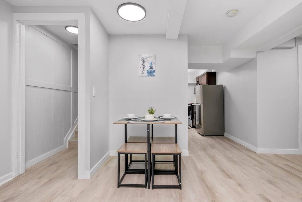 Centerstreet-Cozy 2Bedroomsuite YYC المظهر الخارجي الصورة
